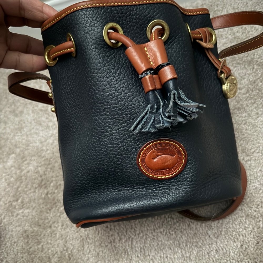 Mini dooney bucket bag - Picture 8 of 13